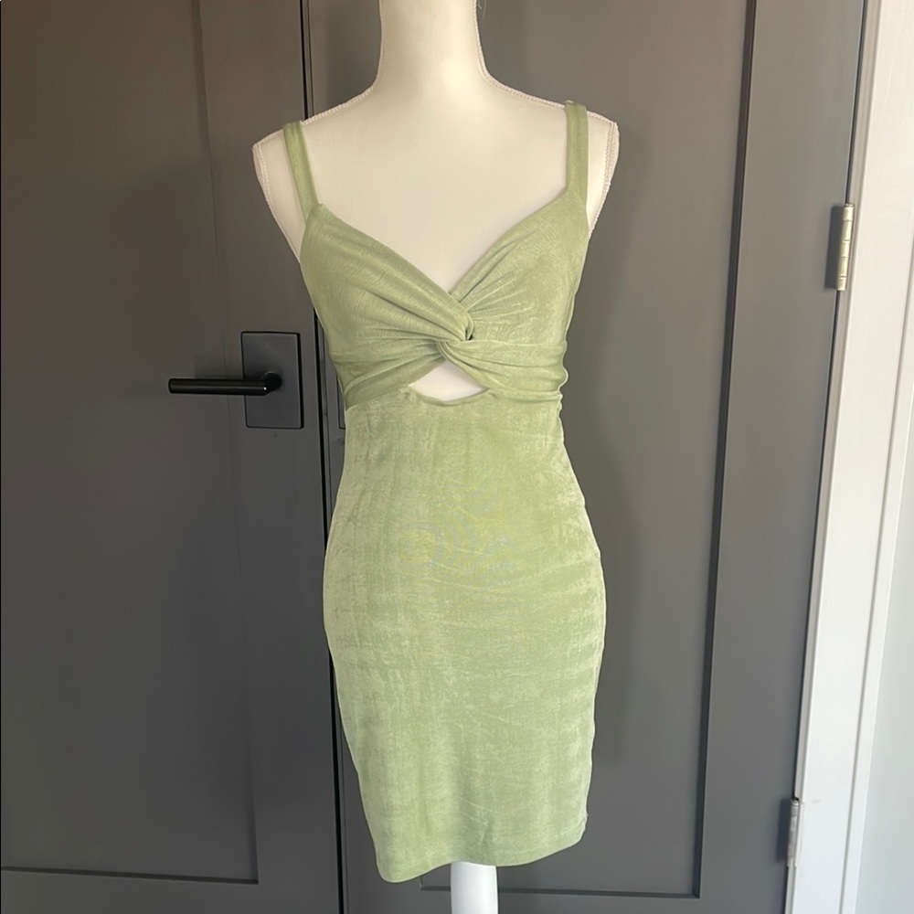 Alice elle Green Knot-Front Dress Size 10